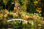 Teich mit Brücke.jpg